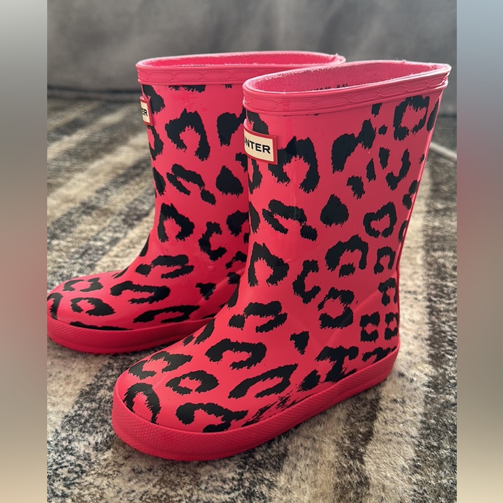 Hunter Rain boots: Toddler pink cheetah